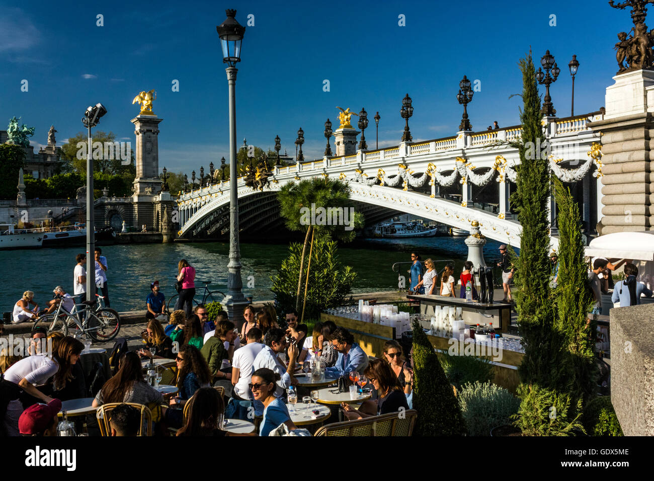Pont ponte Alexandre III a Parigi Foto Stock
