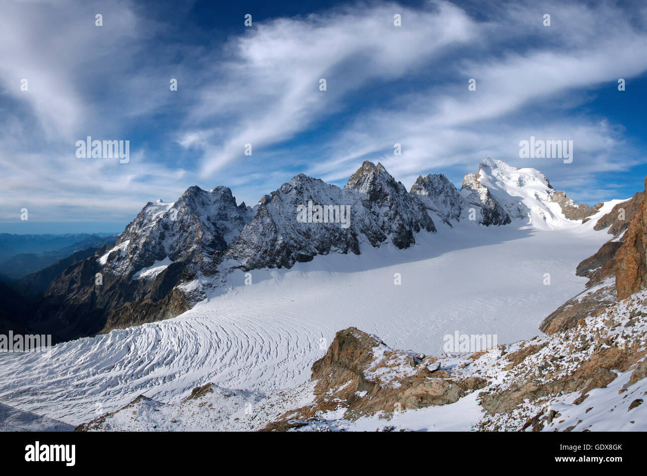 Geografia / viaggi, Francia, Barre des Ecrins (4102m) e il Ghiacciaio bianco, Ecrin gamma e il parco nazionale, Additional-Rights-Clearance-Info-Not-Available Foto Stock
