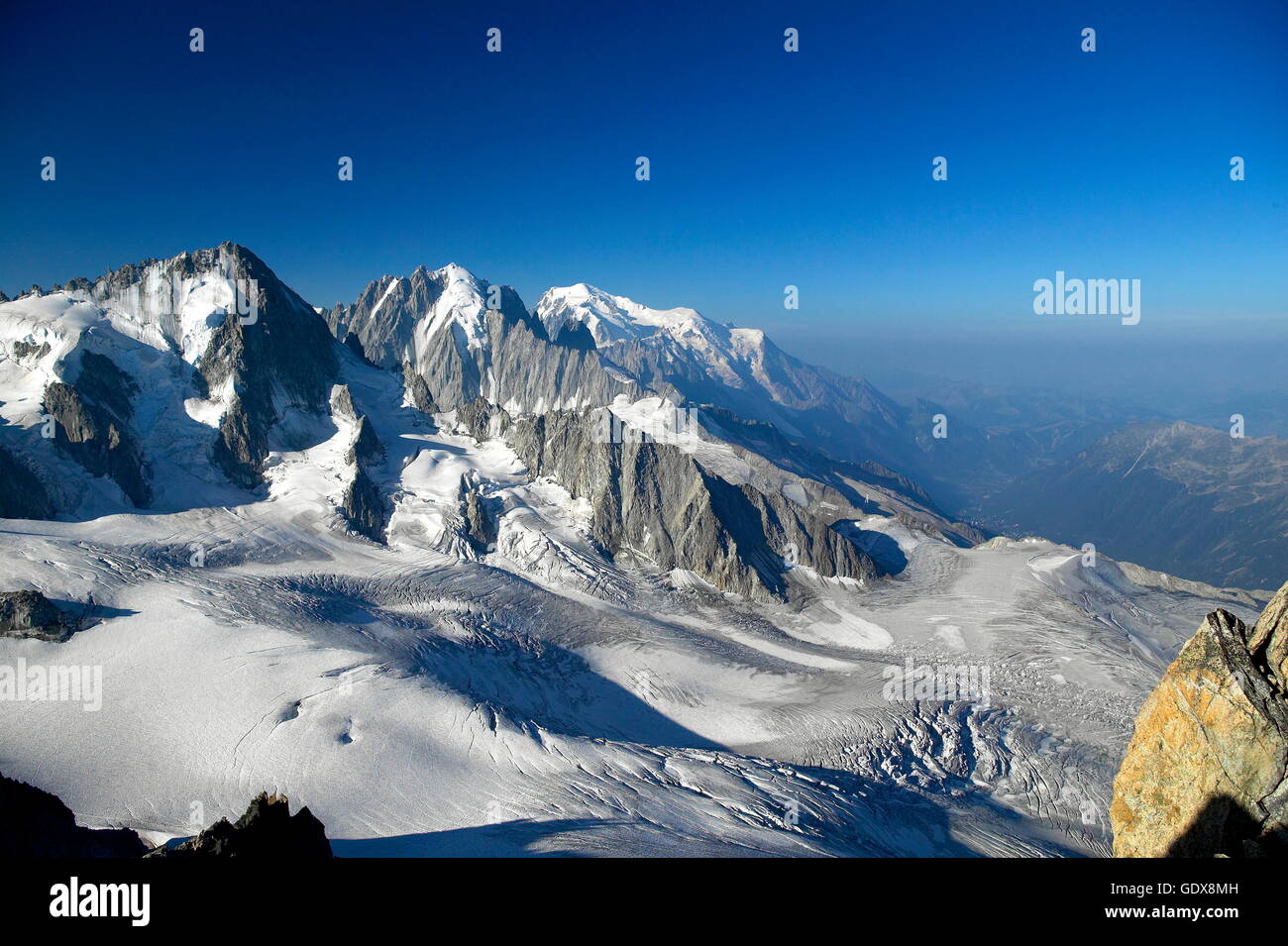 Geografia / viaggi, Francia, tour ghiacciaio con la gamma Mont-Blanc, gamma Mont-Blanc, Chamonix Additional-Rights-Clearance-Info-Not-Available Foto Stock