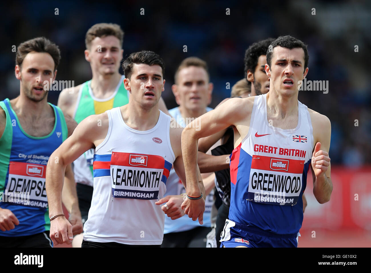 Ben GREENWOOD, Guy LEARMONTH e David DEMPSEY concorrenti negli uomini della 800m 4 di calore; 2016 del Campionato Britannico; Birmingham Alexander Stadium Regno Unito. Foto Stock