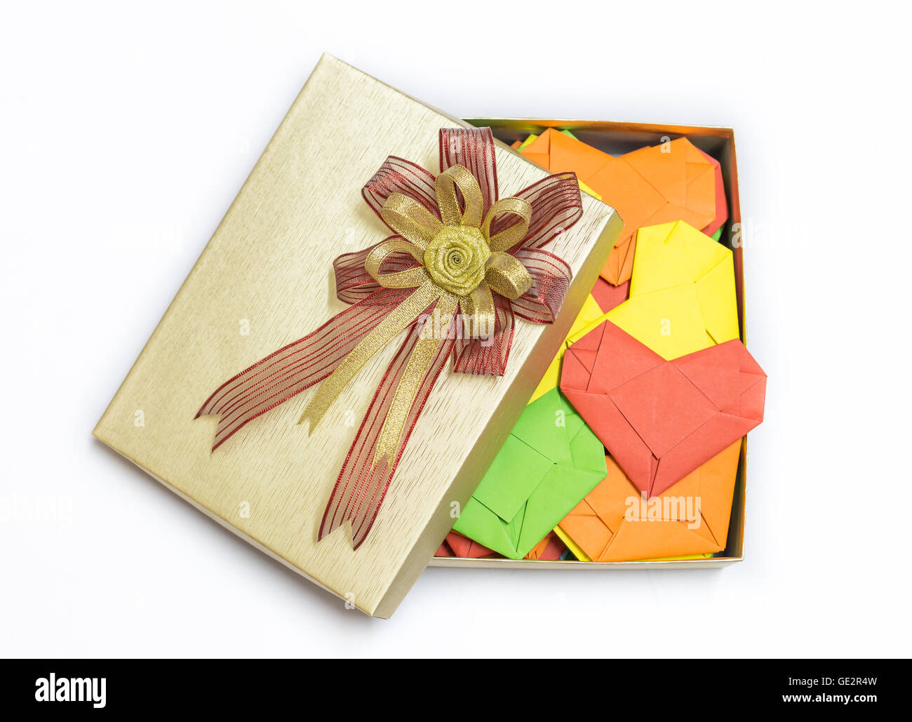 Multicolore cuori di armatura in golden confezione regalo regalo di San Valentino Foto Stock