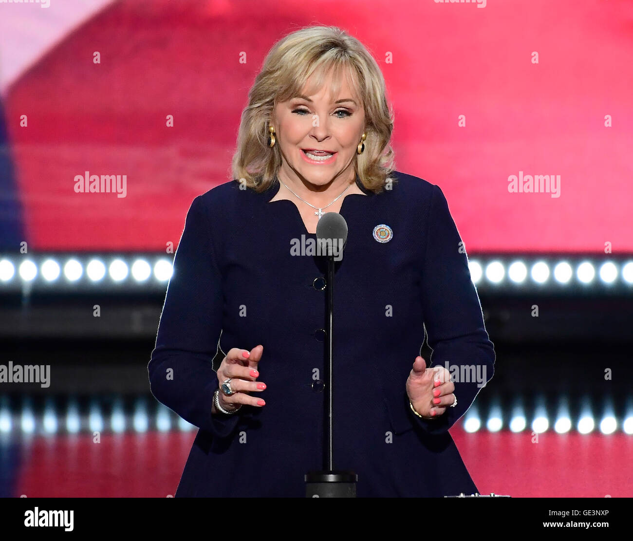 Governatore Maria Fallin (repubblicano di Oklahoma) rende il commento al 2016 Convention Nazionale Repubblicana tenutasi presso l'dall'Arena Quicken Loans in Cleveland Ohio giovedì, 21 luglio 2016. Credito: Ron Sachs/CNP (restrizione: NO New York o New Jersey o giornali quotidiani nel raggio di 75 miglia da New York City) Foto Stock