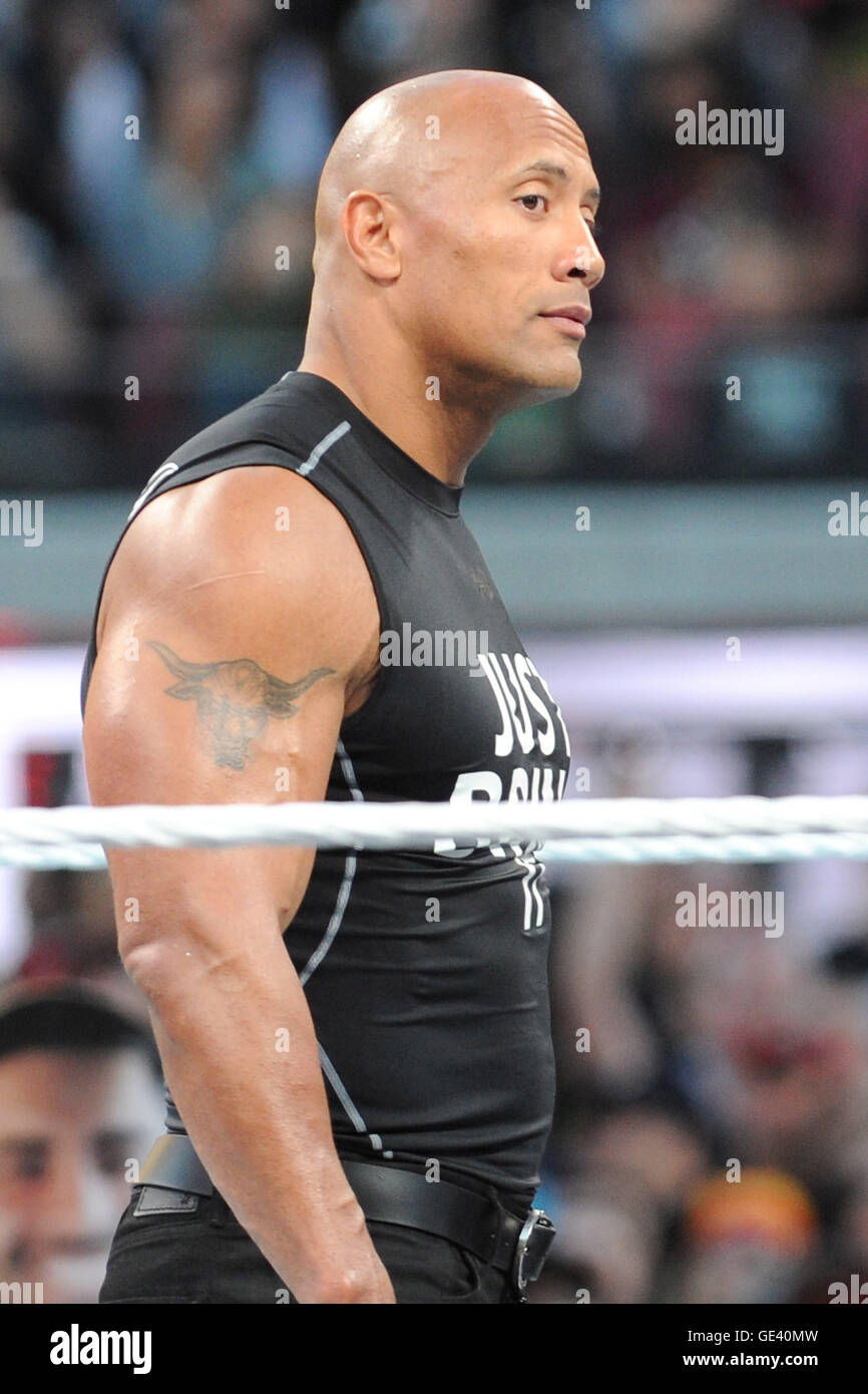 Santa Clara, CA- 29 marzo: Dwayne "The Rock" Johnson fa la sua comparsa a Wrestlemania 31 il 29 marzo 2015 a Levi Stadium di Santa Clara, California. (C) Giorgio Napolitano/MediaPunch Foto Stock