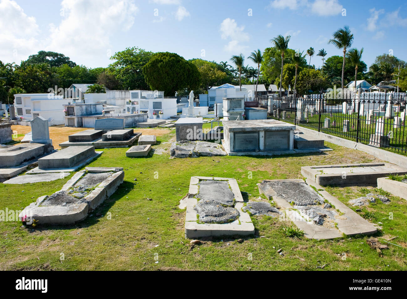 KEY WEST, FLORIDA, Stati Uniti d'America - Maggio 02, 2016: il Key West cemetery è un 19-acri cimitero, e circa 100.000 persone sono sepolti qui. Foto Stock