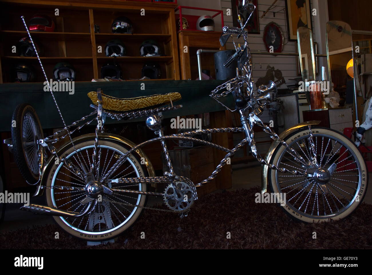 Cromato di biciclette personalizzate del trinciapaglia Foto stock - Alamy