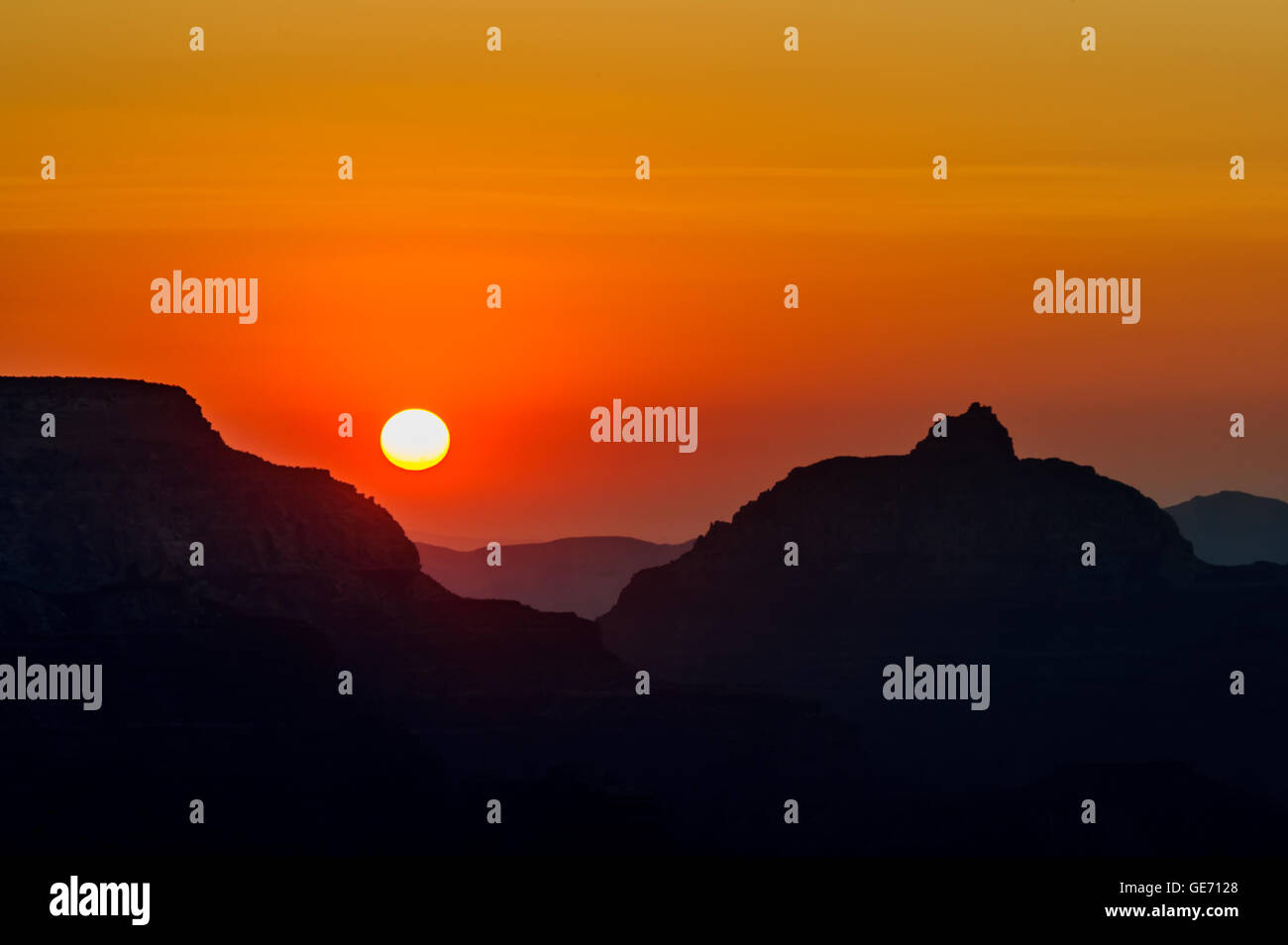 Sunrise oltre il Parco Nazionale del Grand Canyon Foto Stock