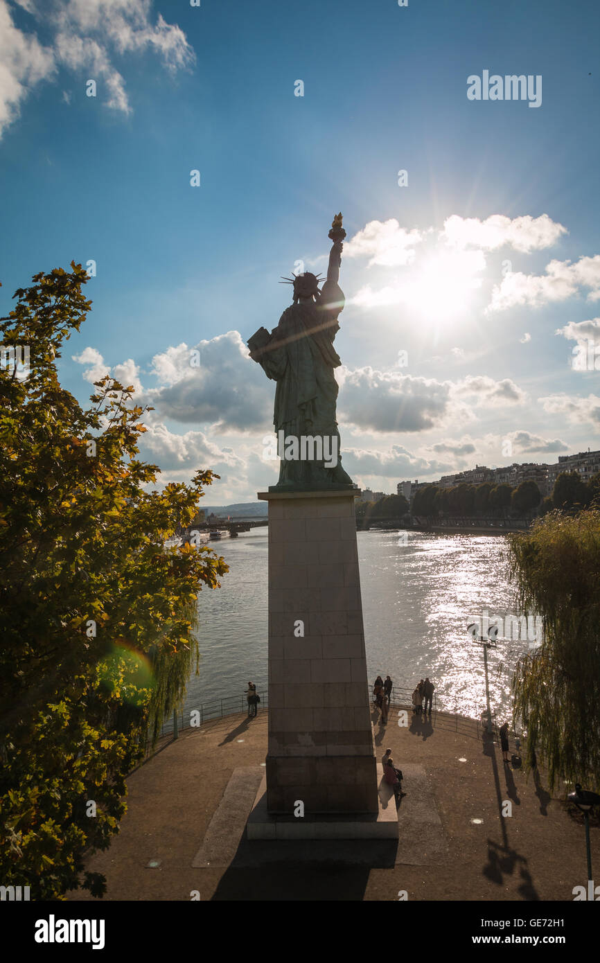 Statua della Libertà in Parigi Francia Foto Stock