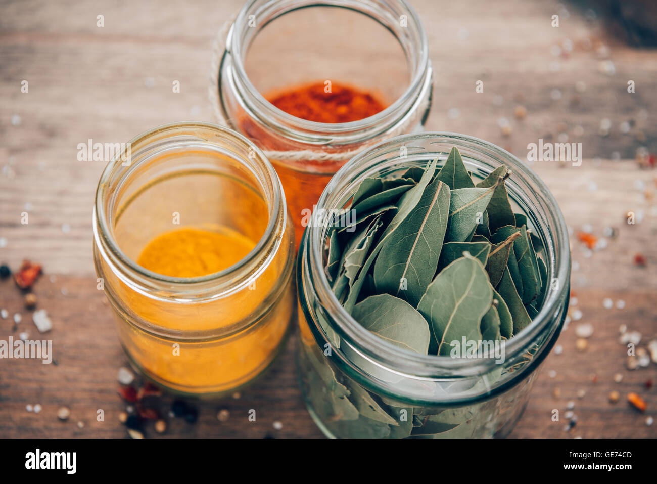 Scatti di bellezza di cibo in un ambiente rustico. Foto Stock
