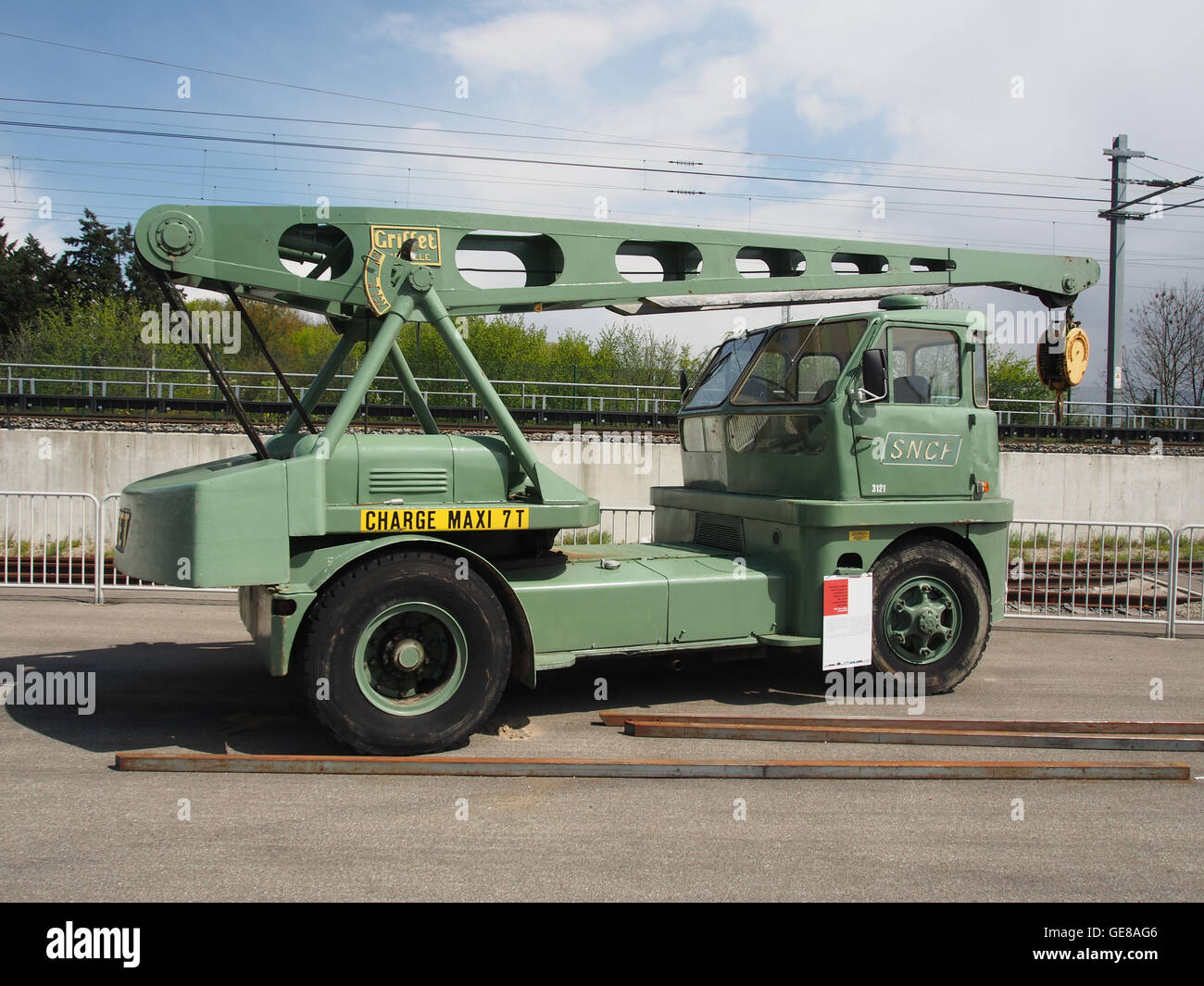 1960 Camion Grue Routiere Griffet, Cite du treno foto 4 Foto Stock