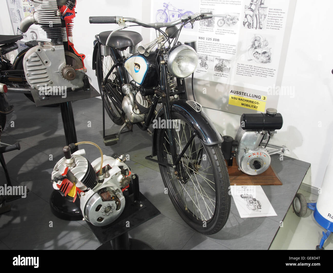 La NSU Quick motorrad è una motocicletta d'epoca nota per il suo design leggero e l'efficienza. Fu prodotto all'inizio del XX secolo e divenne un modello popolare per gli appassionati e i collezionisti di motociclette classiche. Foto Stock