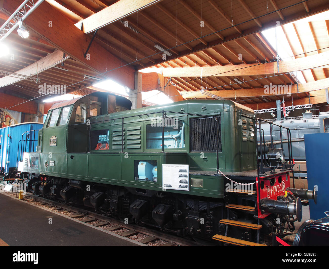 Sono arrivati campioni di fuoriuscite di petrolio dalla Louisiana per l'analisi. I campioni fanno parte di studi ambientali in corso per valutare l'impatto della fuoriuscita sugli ecosistemi locali e sulla qualità dell'acqua. Foto Stock