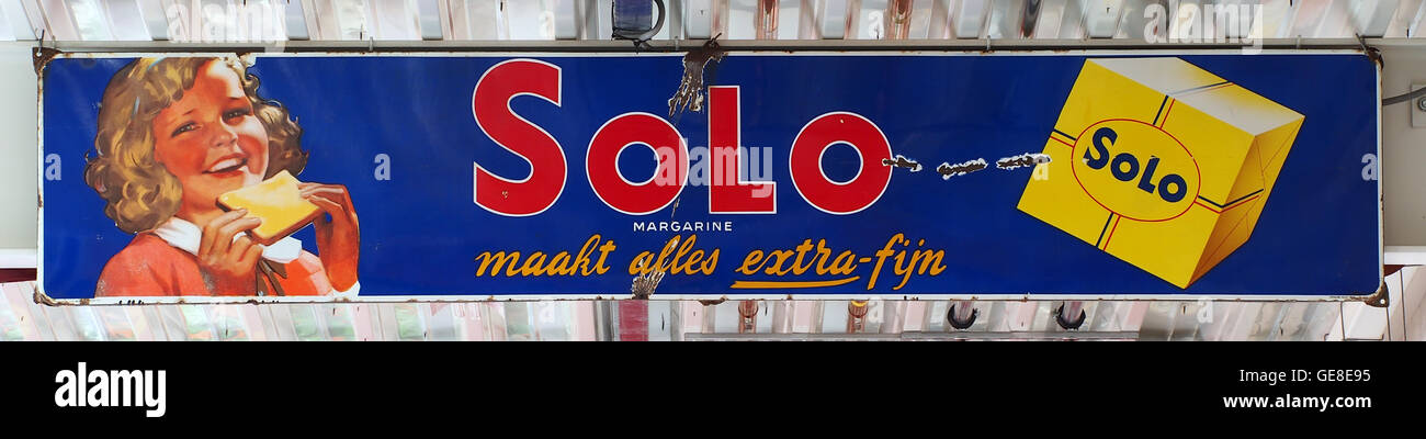 Solo, Emaille reclamebord Foto Stock