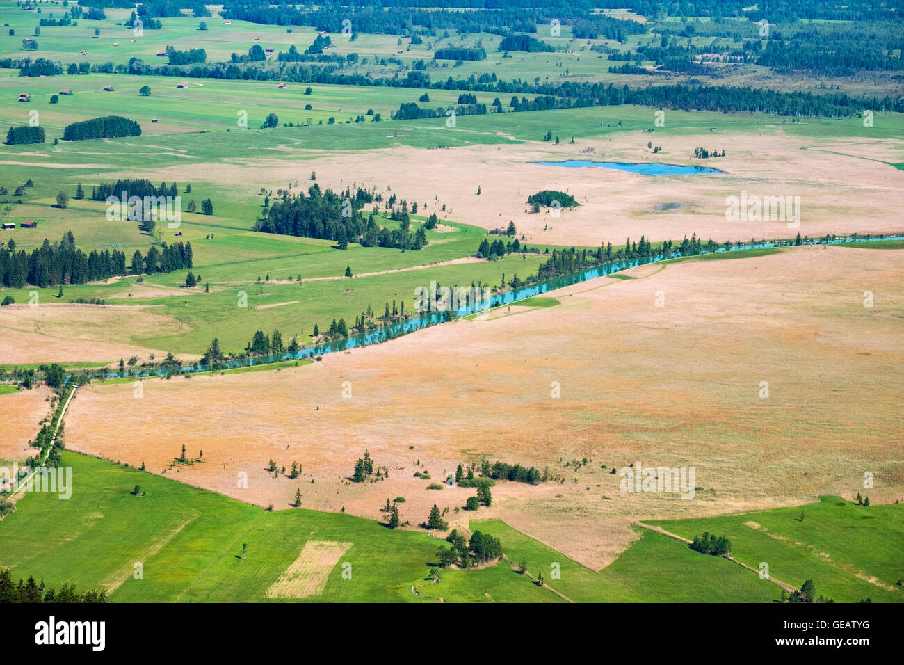 In Germania, in Baviera, Baviera, Kochel, Loisach-Kochelsee-Moor con Loisach river Foto Stock