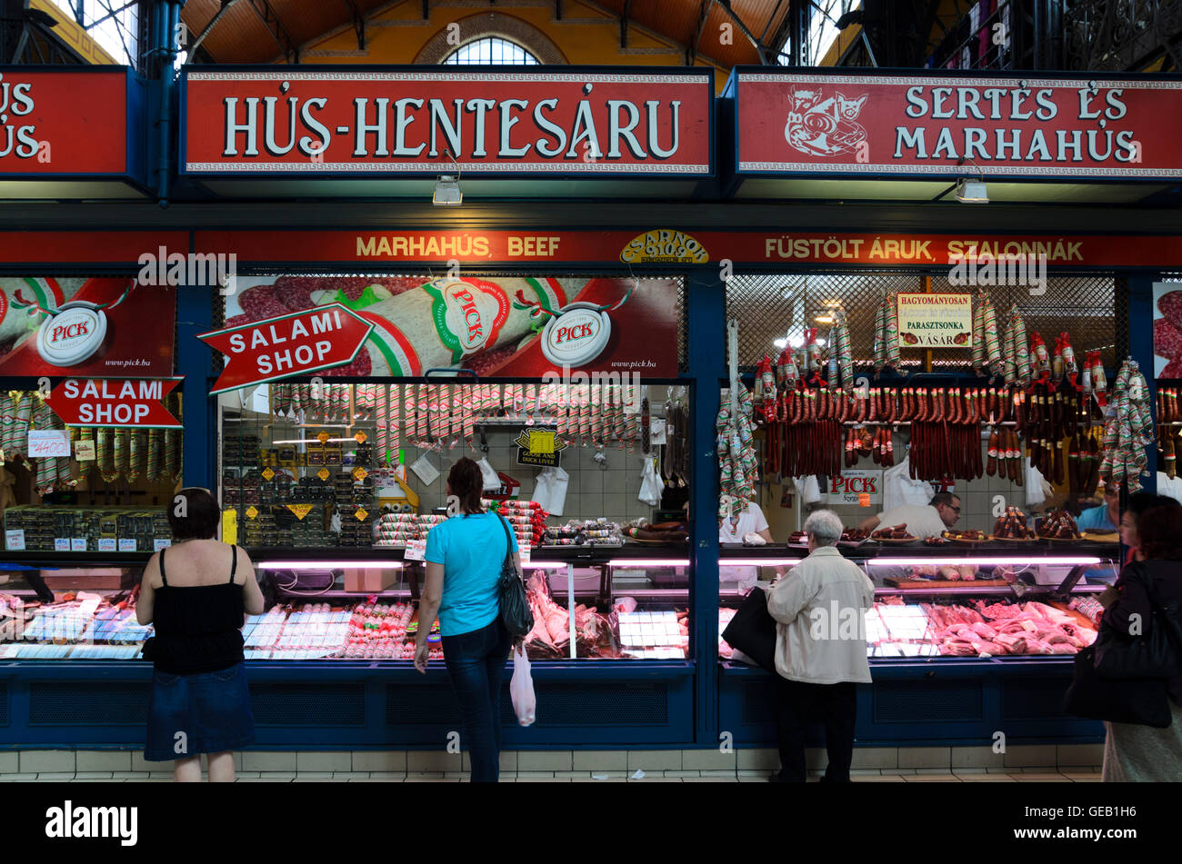 Budapest: Mercato Centrale, shop, negozi, Ungheria, Budapest, Foto Stock