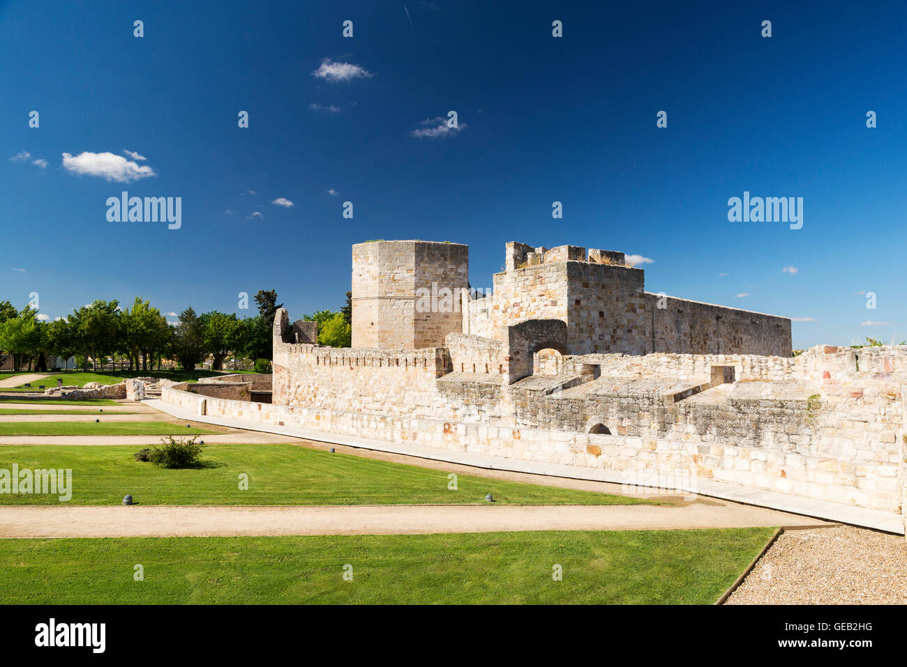 La fortezza medievale di Zamora, Spagna. Filtro polarizzatore Foto Stock