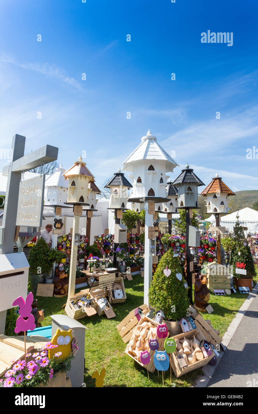 Attraente colombaia in vendita presso il 2016 RHS Malvern spettacolo primaverile, Worcestershire, England, Regno Unito Foto Stock