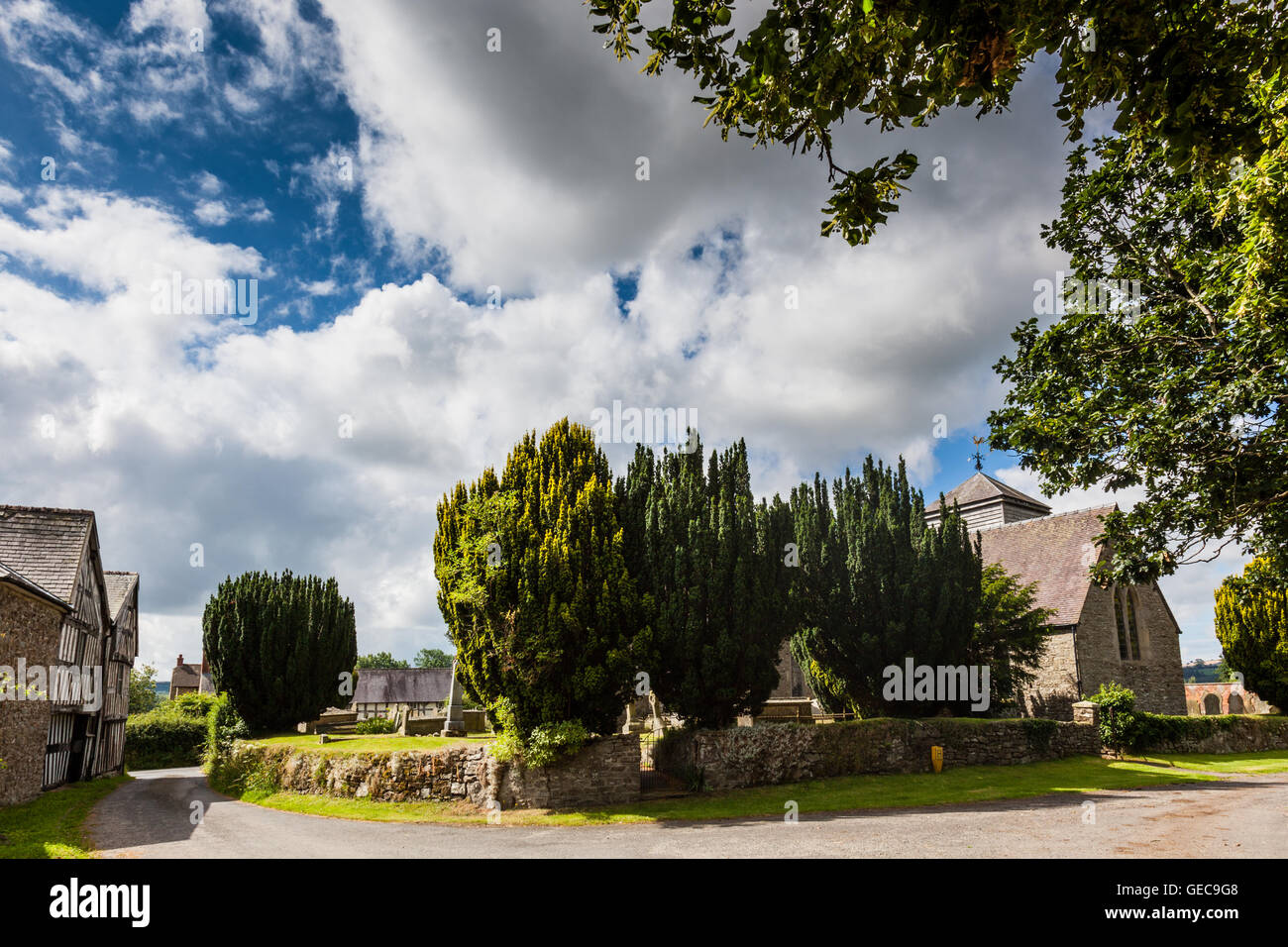 La Chiesa di San Pietro, più vicino Lydham, Shropshire, Regno Unito Foto Stock