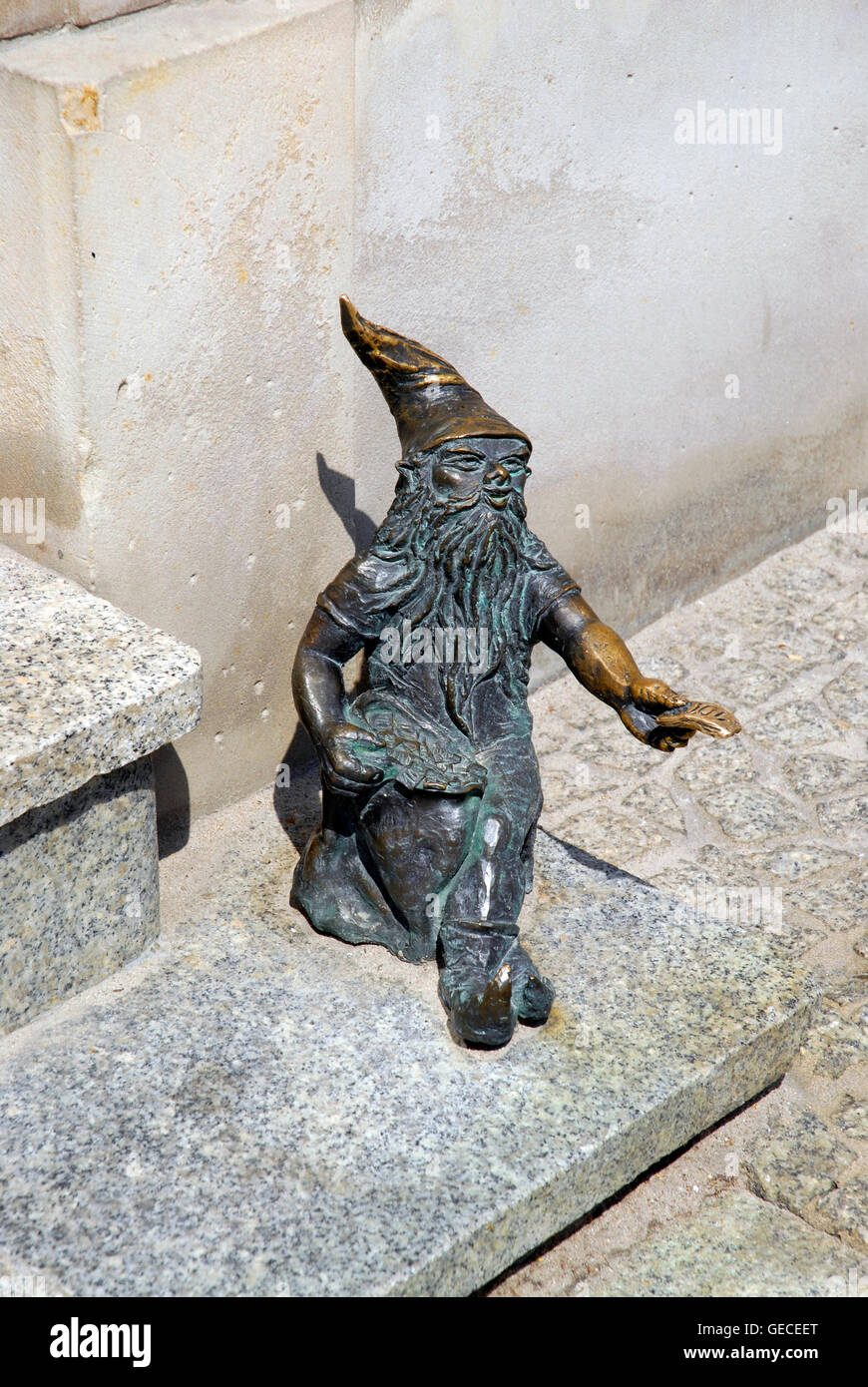 Uno di Wrocław più popolari e iconiche attrazioni - Nana - improbabile simbolo di uno di Polonia la più pittoresca città. Foto Stock Uno di Wrocław più popolari e iconiche attrazioni - Nana - improbabile simbolo di uno di Polonia la più pittoresca città. Foto Stock