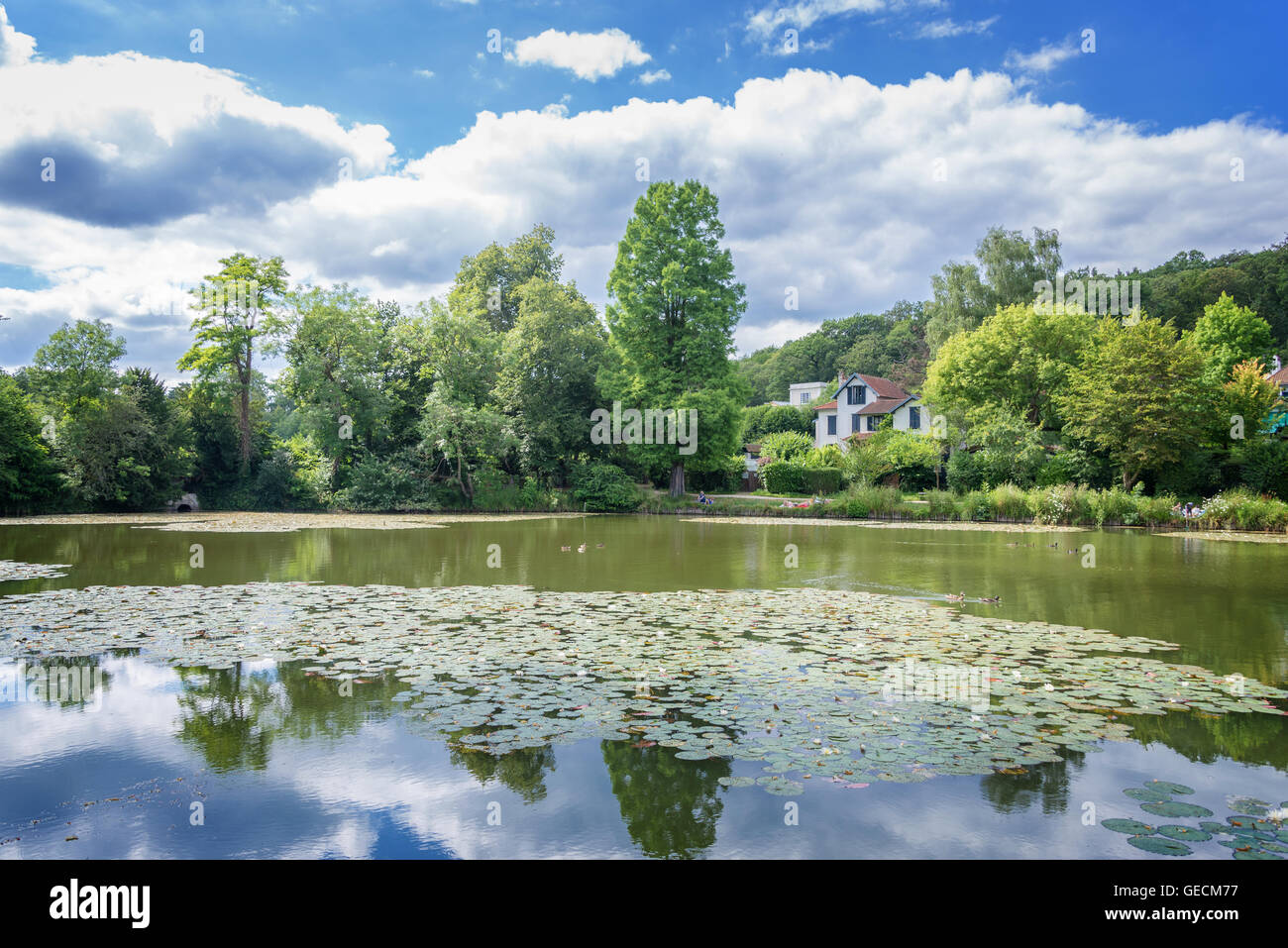 Etang de Corot in Ville d'Avray, Parigi, Francia Foto Stock