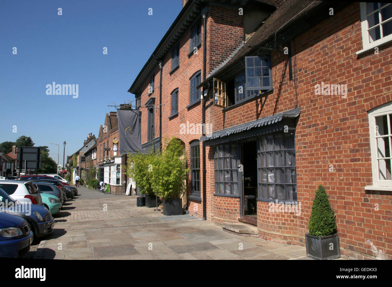 Esterno del Crazy Bear Hotel, Beaconsfield, Bucks. Credit Robin Scagell/Galaxy Foto Stock