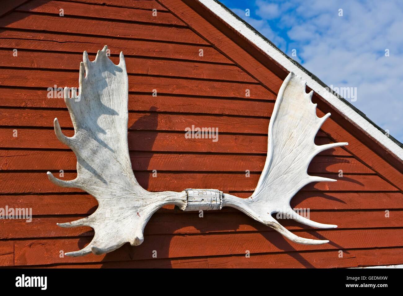 Geografia / viaggi, Canada, Terranova, L'Anse aux Meadows, un rosso stadio di pesca nella città di L'Anse aux Meadows, nel nord della penisola, Grande Penisola Settentrionale, Viking Trail, sentieri per la Foto Stock