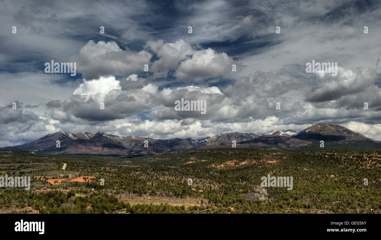 Utah's Abajo Mountains, fronte sud. Foto Stock