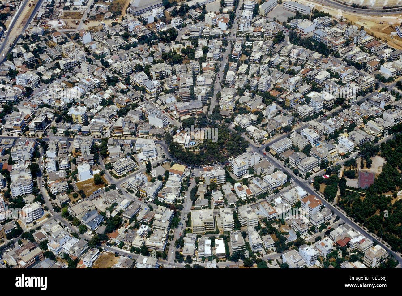 Vista dall'alto di Atene, un sobborgo di forma circolare. Grecia. Europa Foto Stock