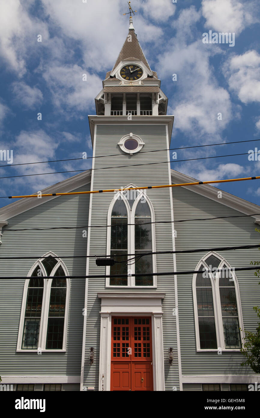 La prima a Parigi Chiesa chiesa situata nella città di sandwich, Cape Cod, Massachusetts, STATI UNITI D'AMERICA. La Nuova Inghilterra chiesa organizzata 1688. Foto Stock