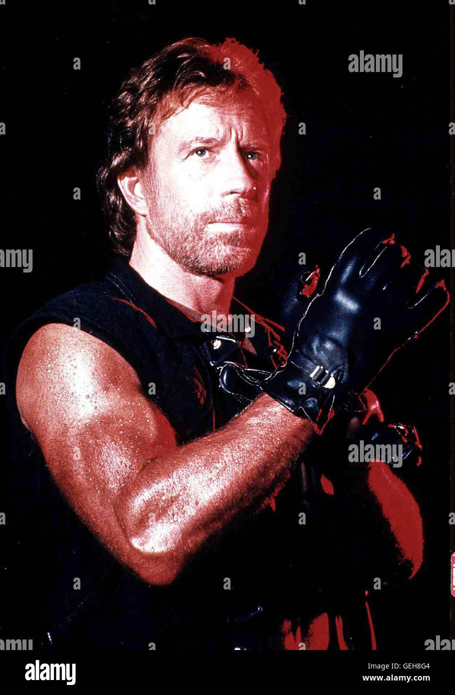 Col.Scott McCoy (Chuck Norris) *** Caption locale *** 1989, 1980er, degli anni ottanta, Actionfilm, Delta Force II: il collegamento colombiana, Film, ritratto, Delta Force 2 - Il collegamento colombiana Foto Stock