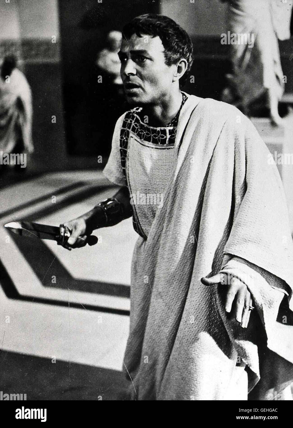 James Mason Caesars Adoptivsohn Bruto (James Mason) gehoert zu der Verschwoerergruppe, die den gewaltsamen Sturz des Diktators herbeifuehren volontà. *** Caption locale *** 1953, Giulio Cesare Giulio Cesare Foto Stock