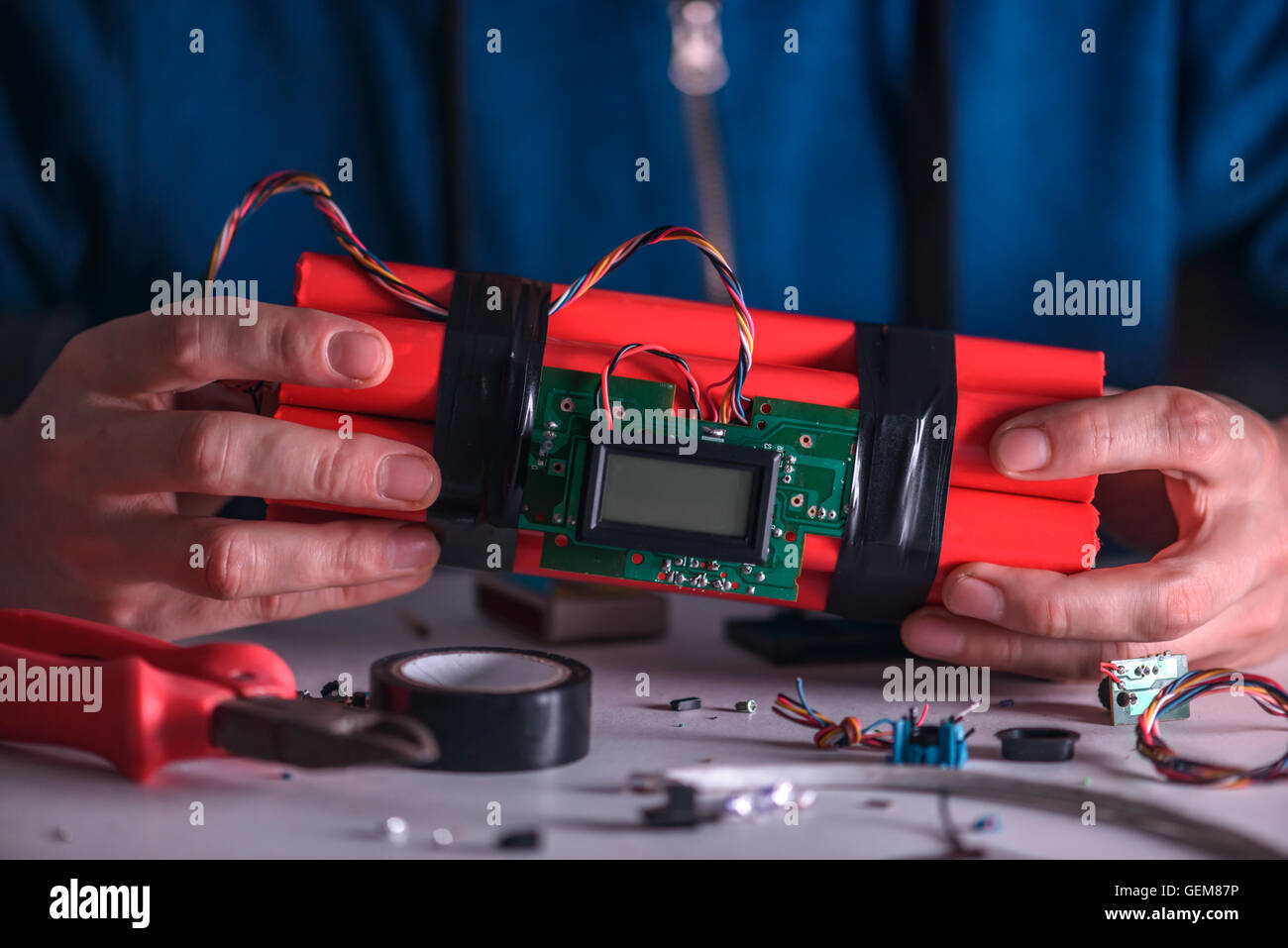 Rendendo bomba con timer digitale Foto Stock