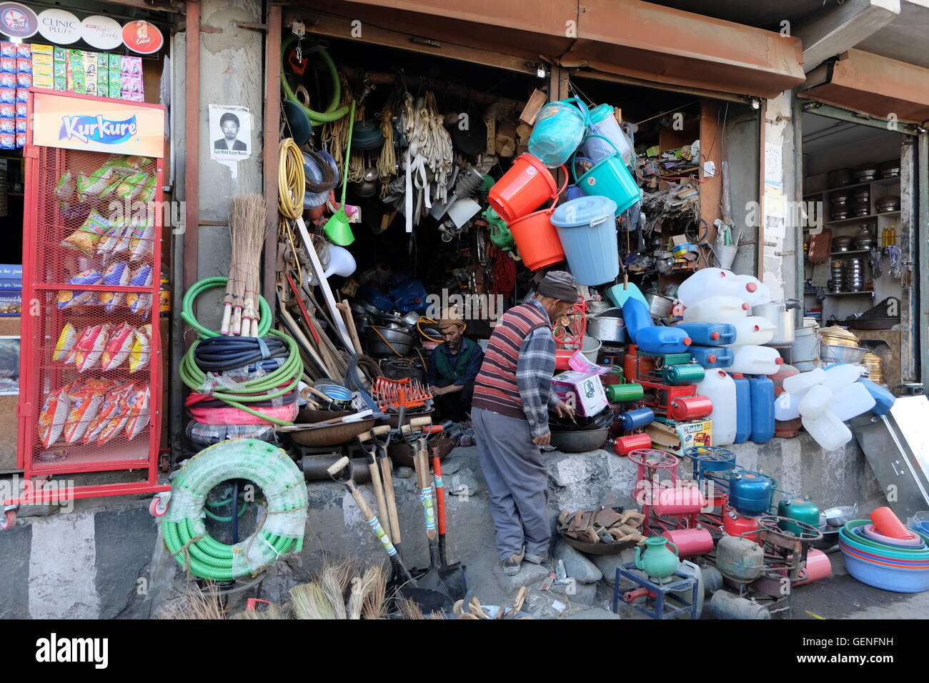 Il negozio di ferramenta in Kargil. Ladakh Foto Stock