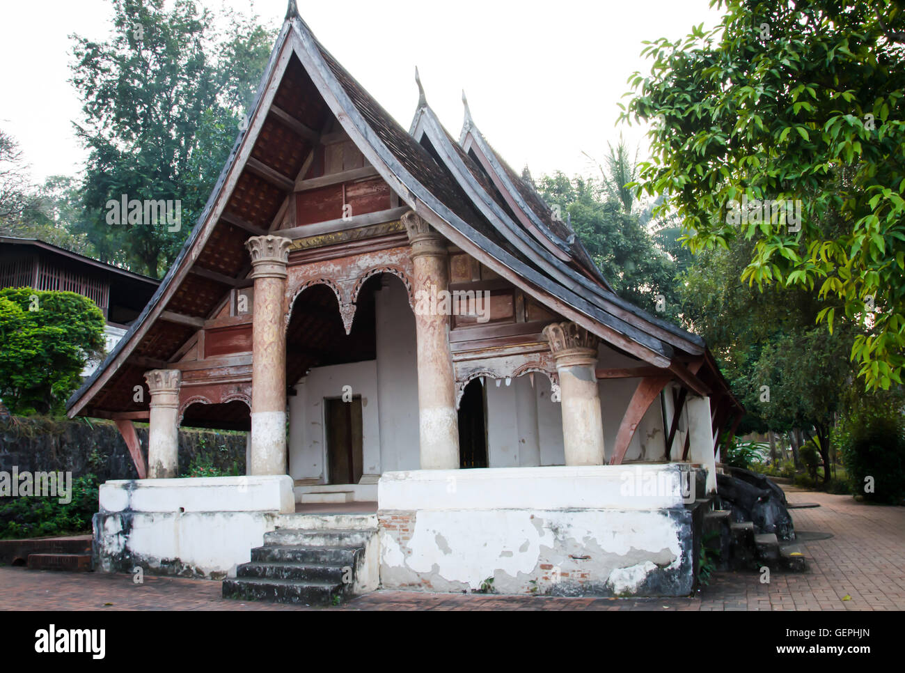 Il tempio buddista a Luang Prabang, Laos . Foto Stock