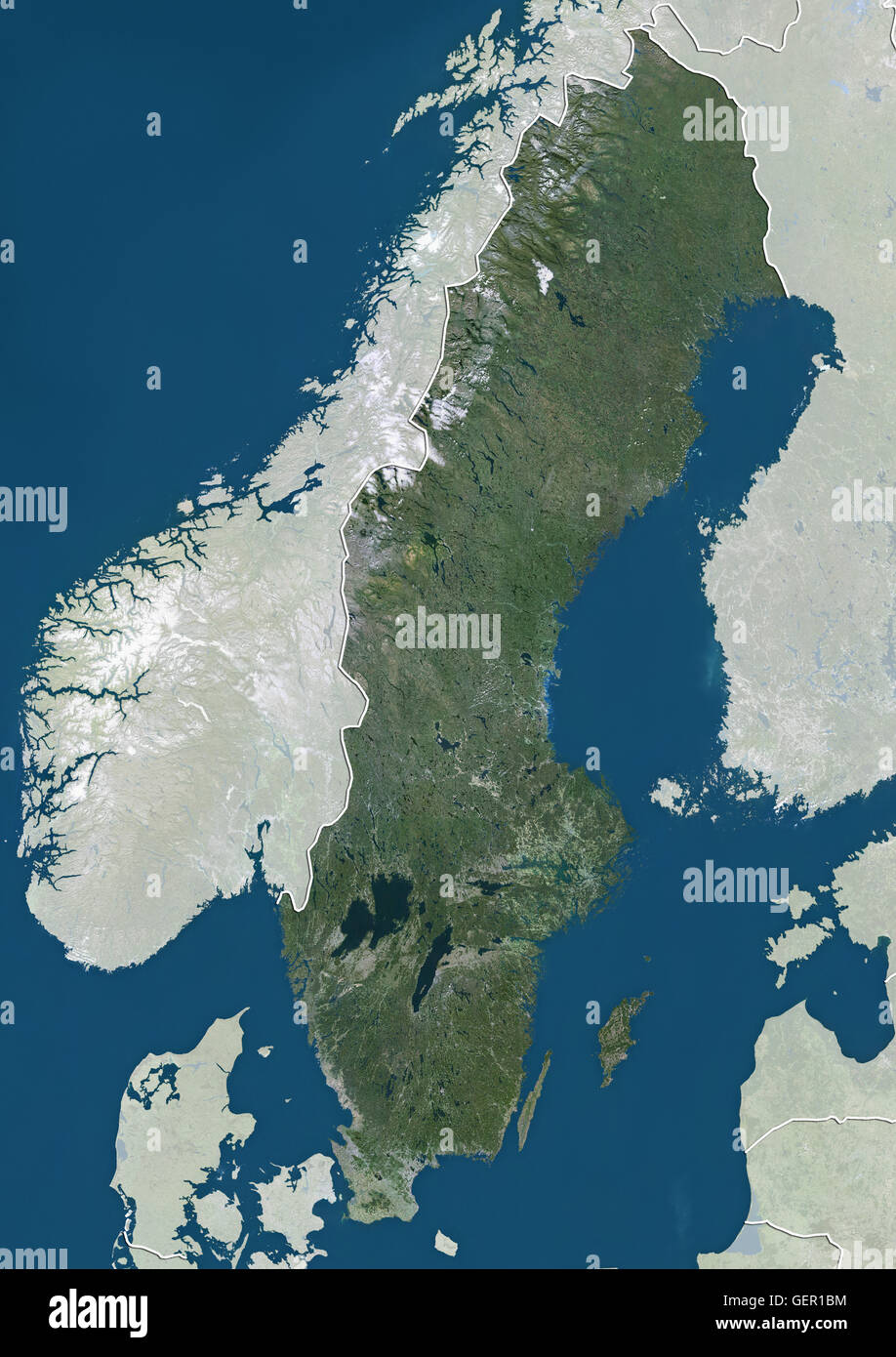 Vista satellitare di Svezia (con confini tra paesi e maschera). Questa immagine è stata elaborata sulla base dei dati acquisiti dai satelliti Landsat. Foto Stock