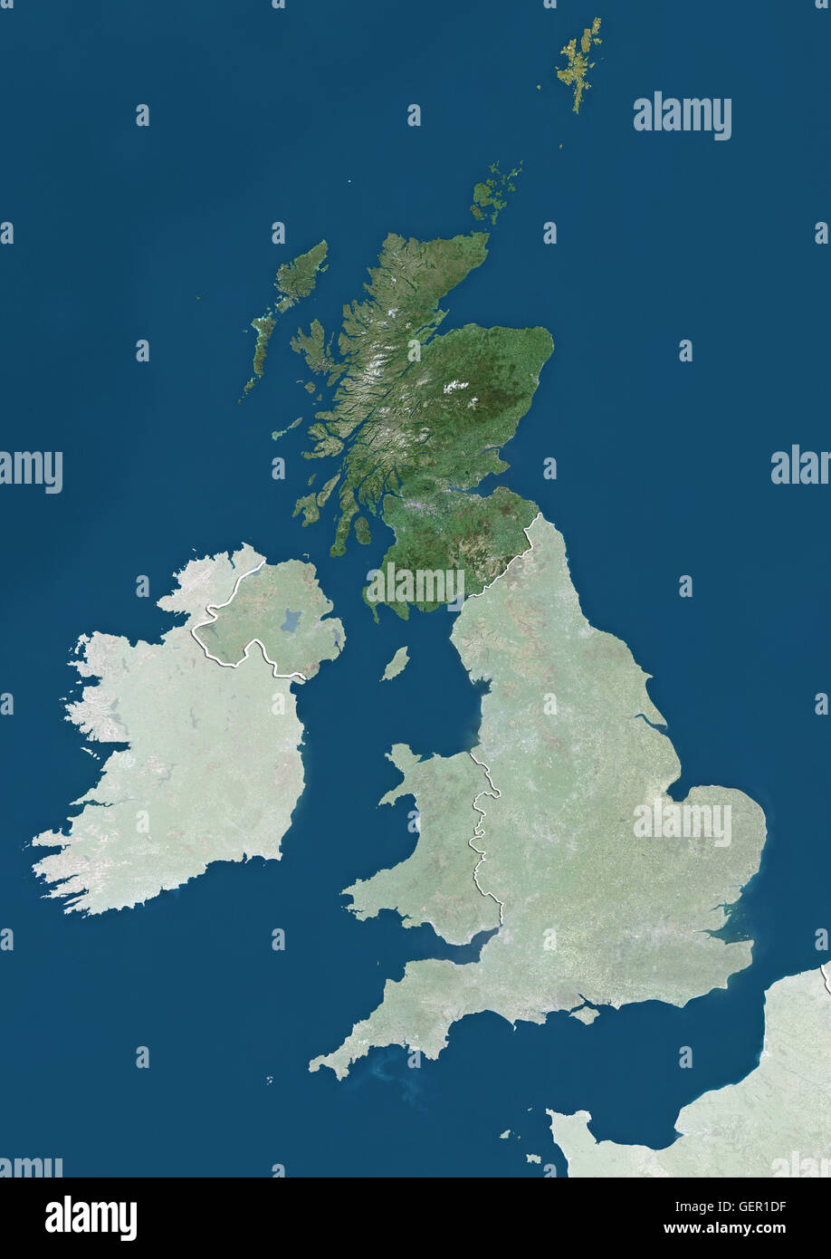 Vista satellitare della Scozia, Regno Unito (con confini tra paesi e maschera). L'immagine mette in evidenza la Scozia nel Regno Unito. Questa immagine è stata elaborata sulla base dei dati acquisiti dai satelliti Landsat. Foto Stock