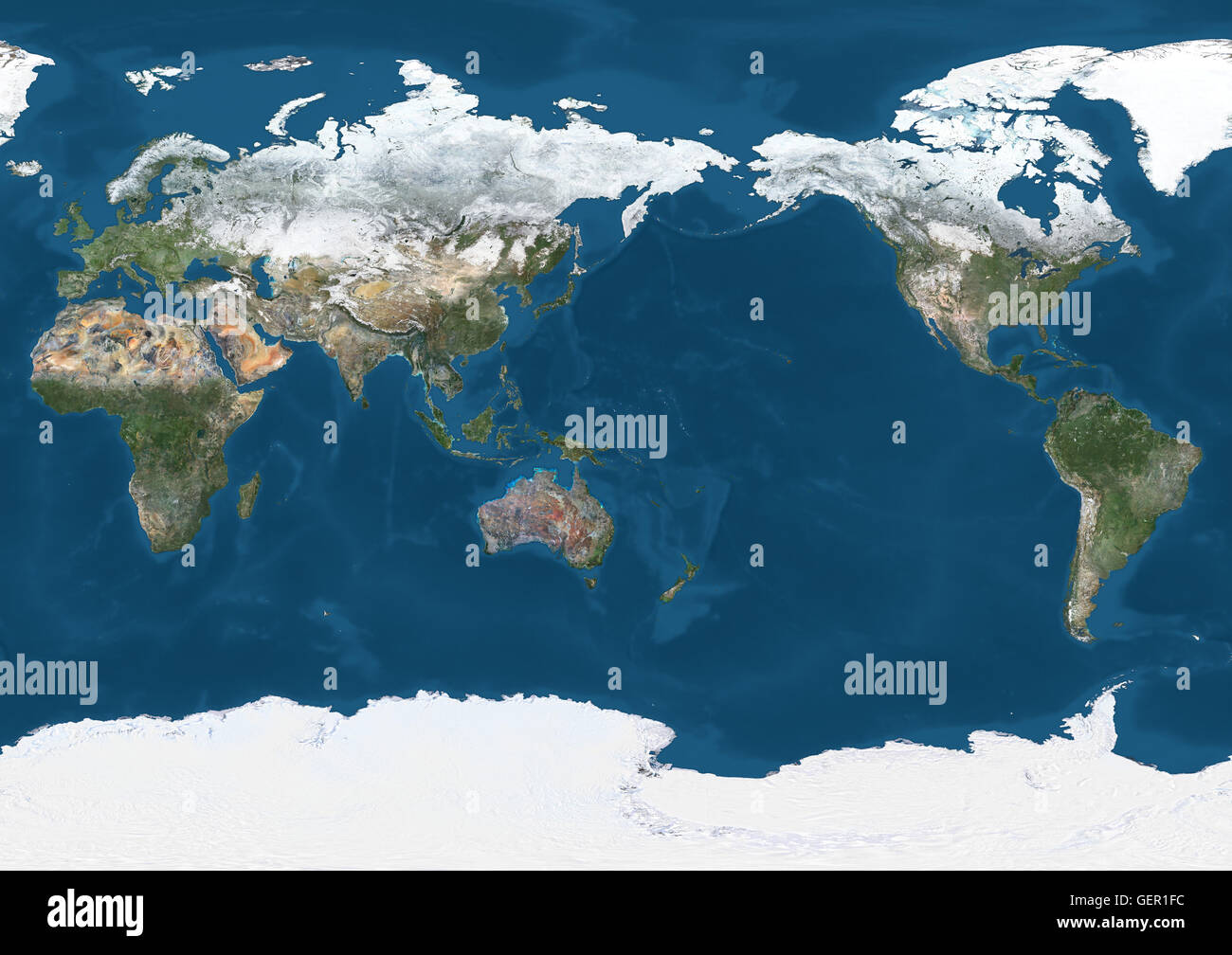 Mondo Mappa satellitare (Pacific centrato) in inverno, con parziale copertura di neve. Questa immagine è stata elaborata sulla base dei dati acquisiti dal satellite Landsat 7 & 8 satelliti. Foto Stock