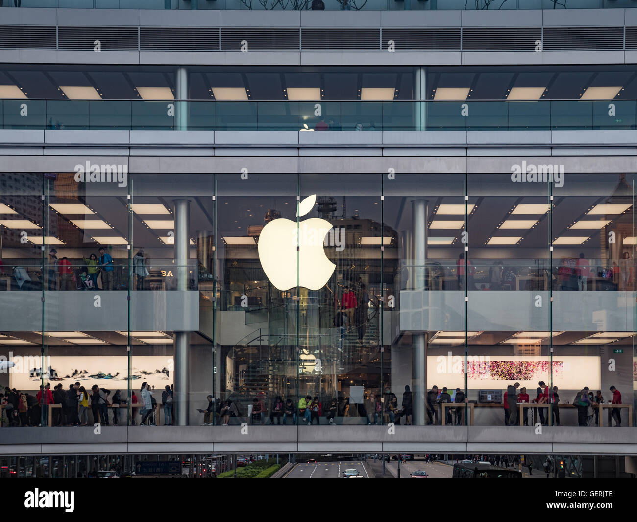 Apple store shop frontage, IFC Mall, Hong Kong, Cina Foto Stock