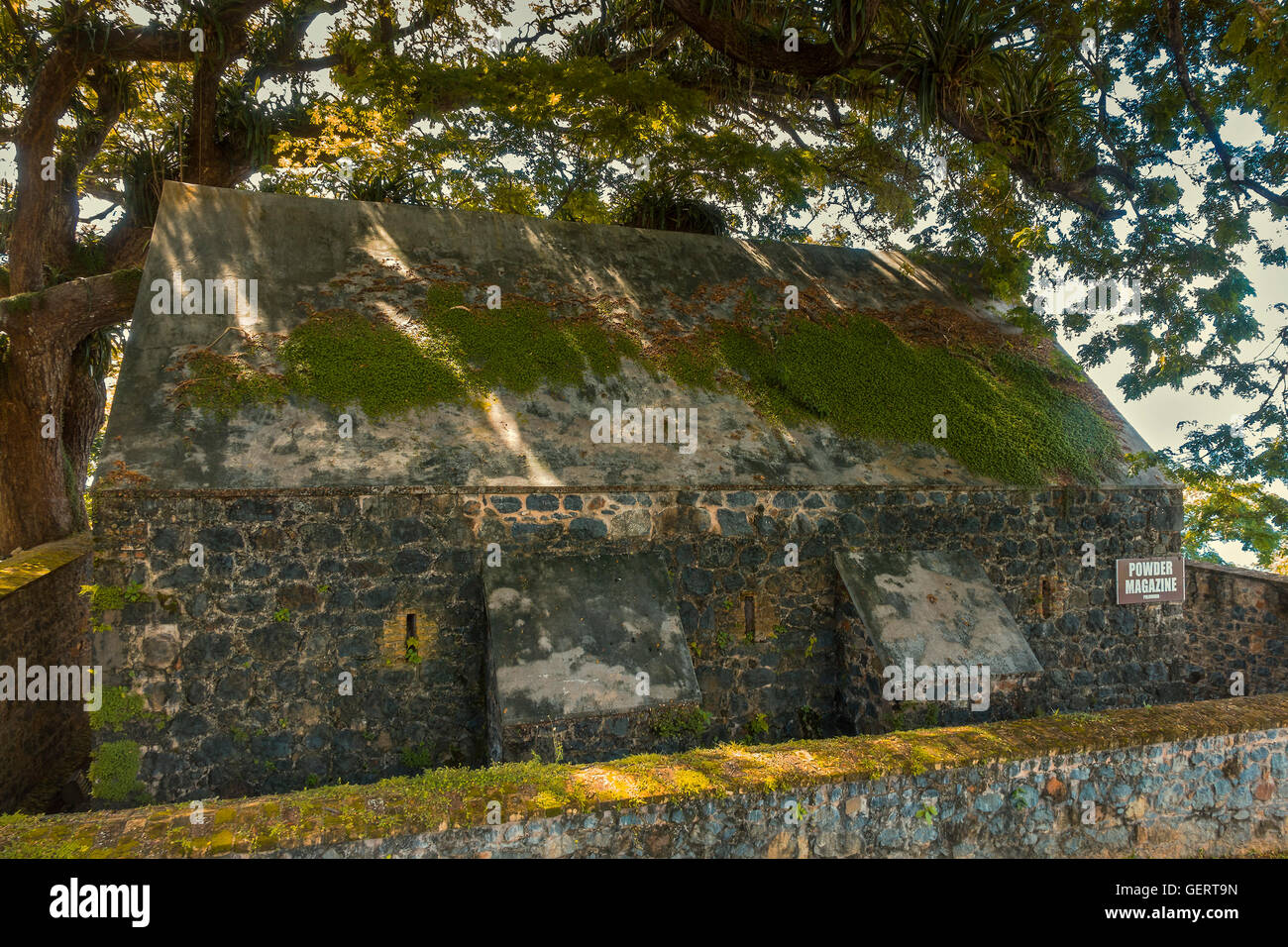 La polvere da sparo Magazine. Fort King George Tobago West Indies Foto Stock