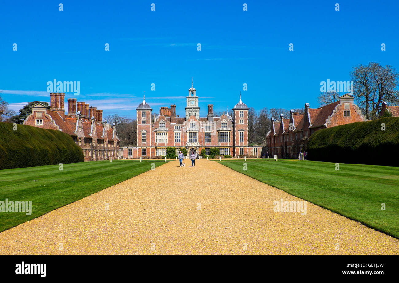 La parte anteriore di Blickling Hall. Foto Stock