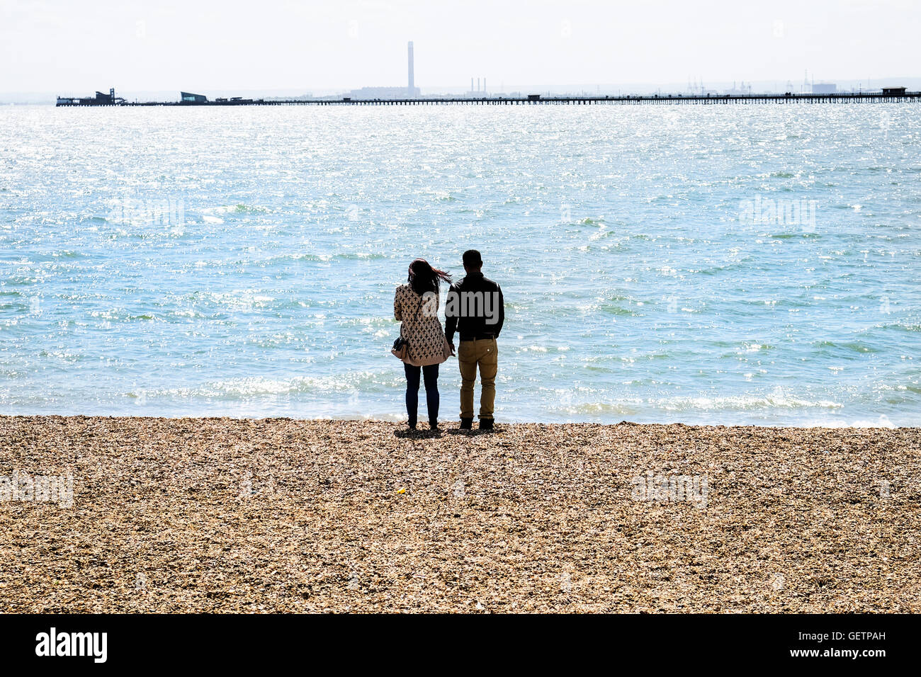 Un paio di piedi sul Giubileo Beach a Southend. Foto Stock