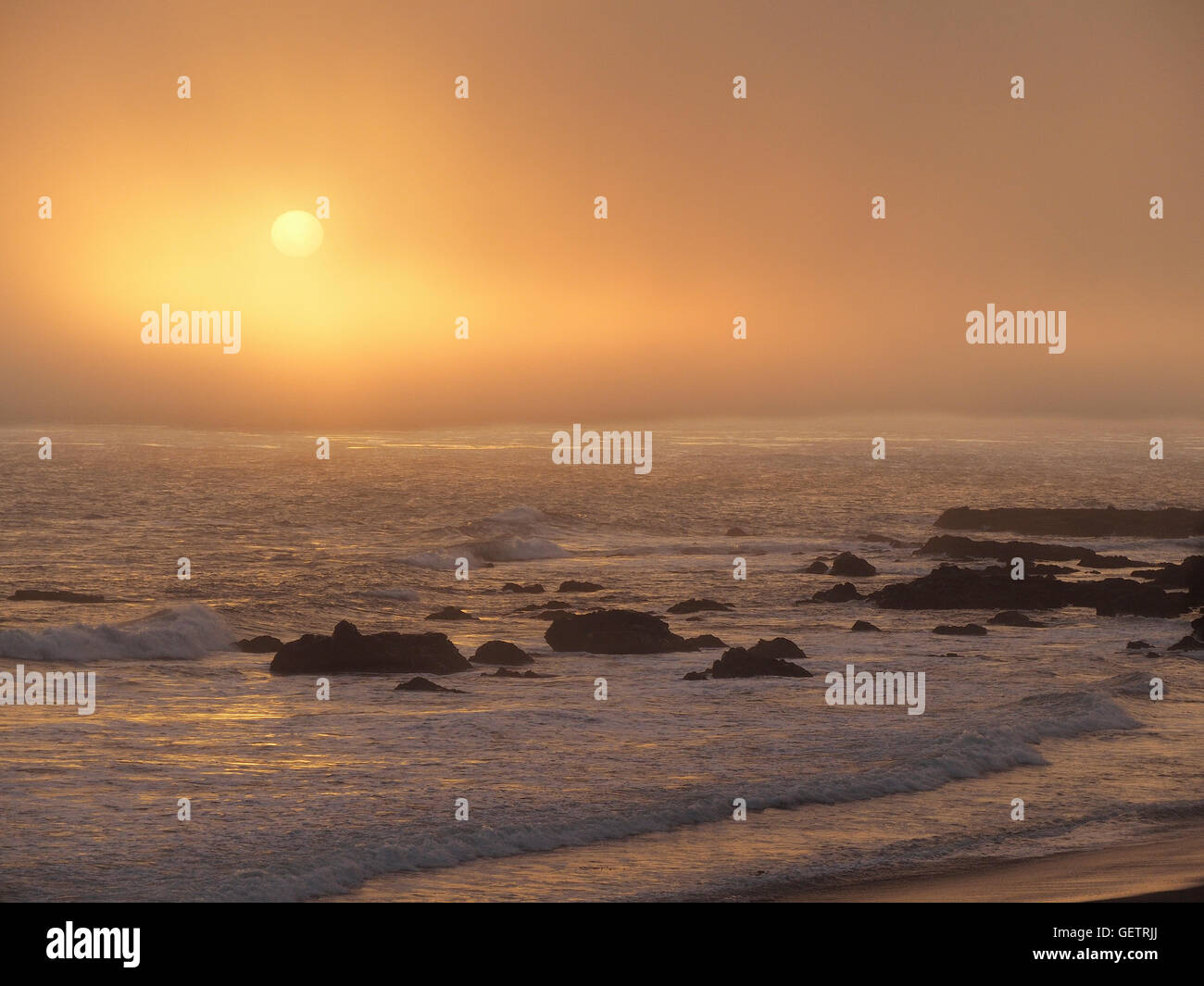 Foggy Sunset Moonstone Beach Foto Stock