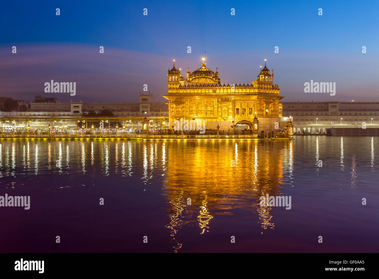 Tempio d'oro (Harmandir Sahib) di Amritsar Punjab, India Foto Stock