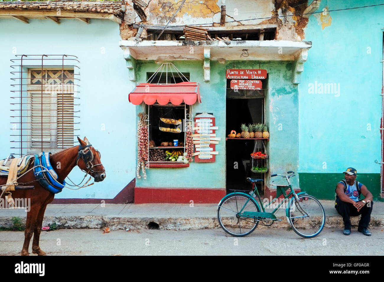 Un piccolo negozio di alimentari in Trinidad, Sancti Spiritus, Cuba Foto Stock