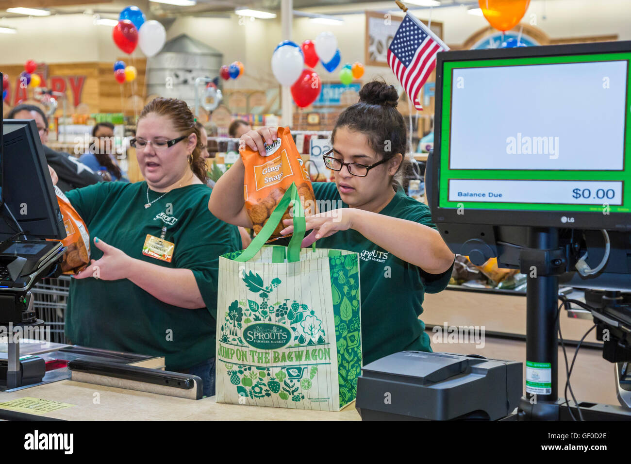 Las Vegas, Nevada - cassiere a germogli Farmers Market. Foto Stock