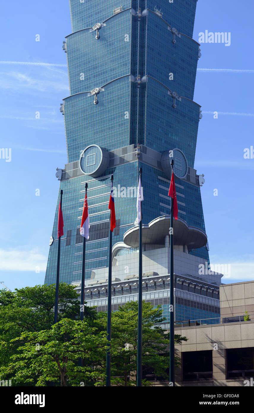 Taipei 101, un centro finanziario, mall e indirizzo prestigioso per corporate inquilini Foto Stock