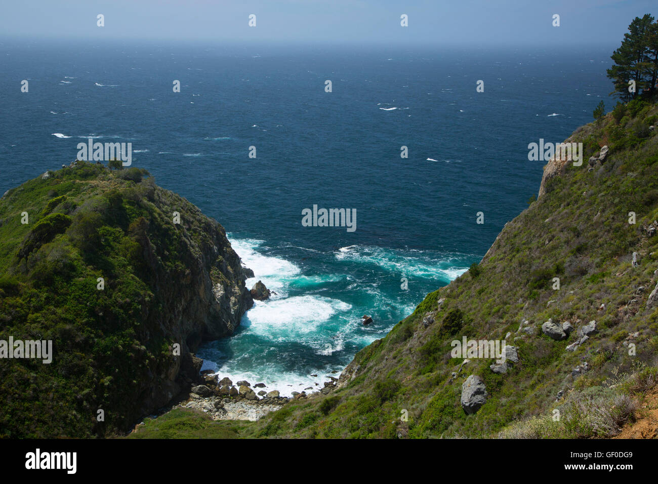 Il Partington Cove lungo il Partington Cove Trail, Julia Pfeiffer Burns State Park, Big Sur Coast Highway Scenic Byway, California Foto Stock