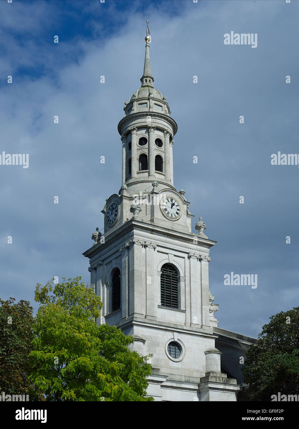 Saint Alfege Greenwich, torre e campanile. Completato da Giovanni Giacomo 1730. Foto Stock