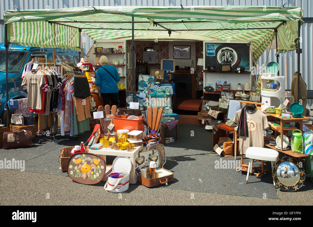 Bric a brac stallo. Foto Stock