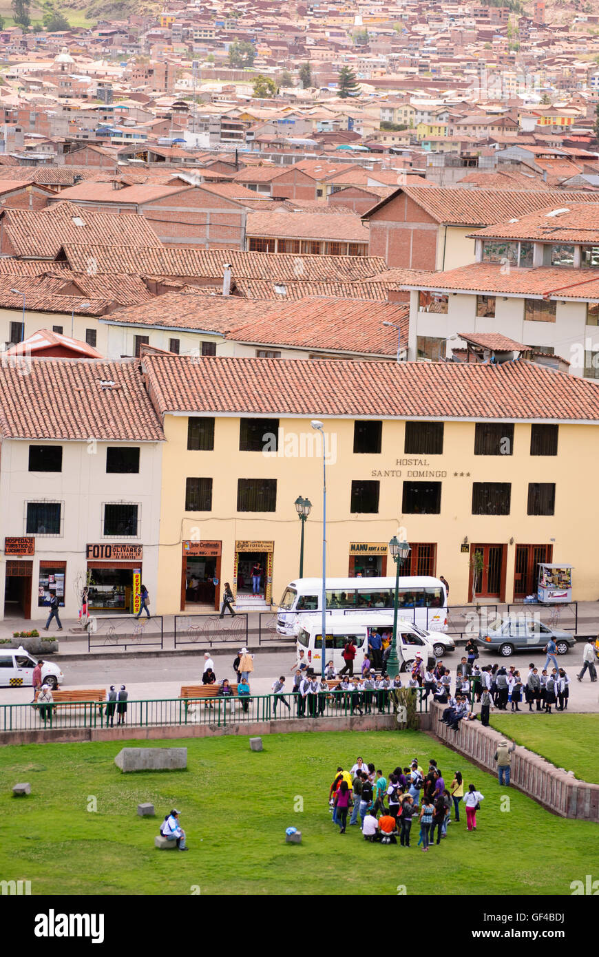 Di fronte alla chiesa di Santo Domingo, Cuzco Foto Stock