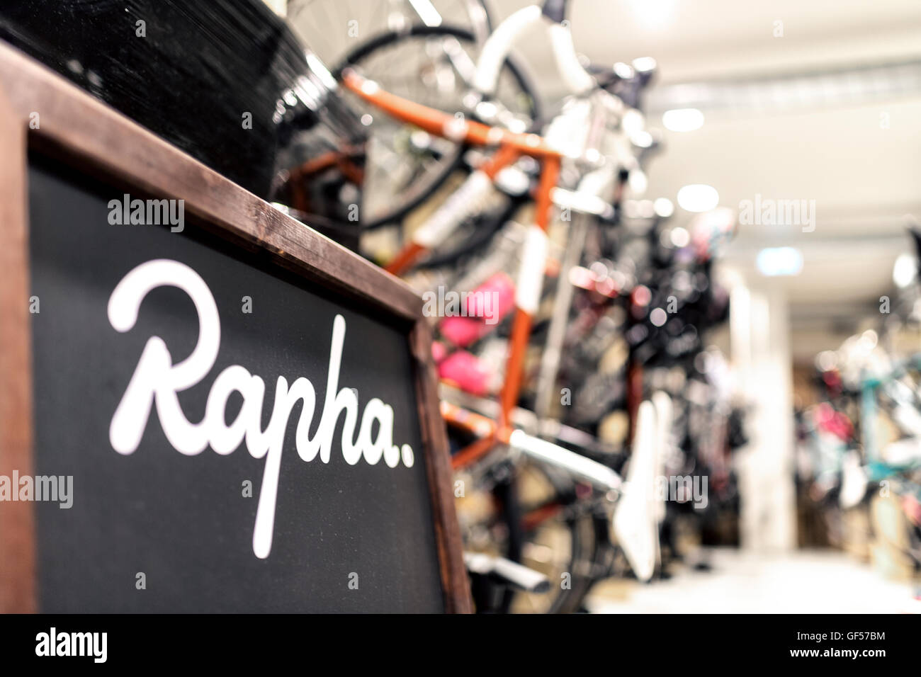 Garage per biciclette da giganti in Londra Foto Stock